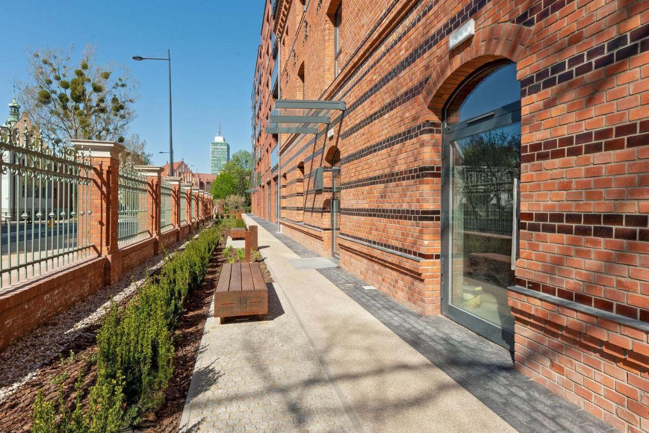 Bastion Walowa City Center & Parking By Downtown Apartments Гданьск Экстерьер фото