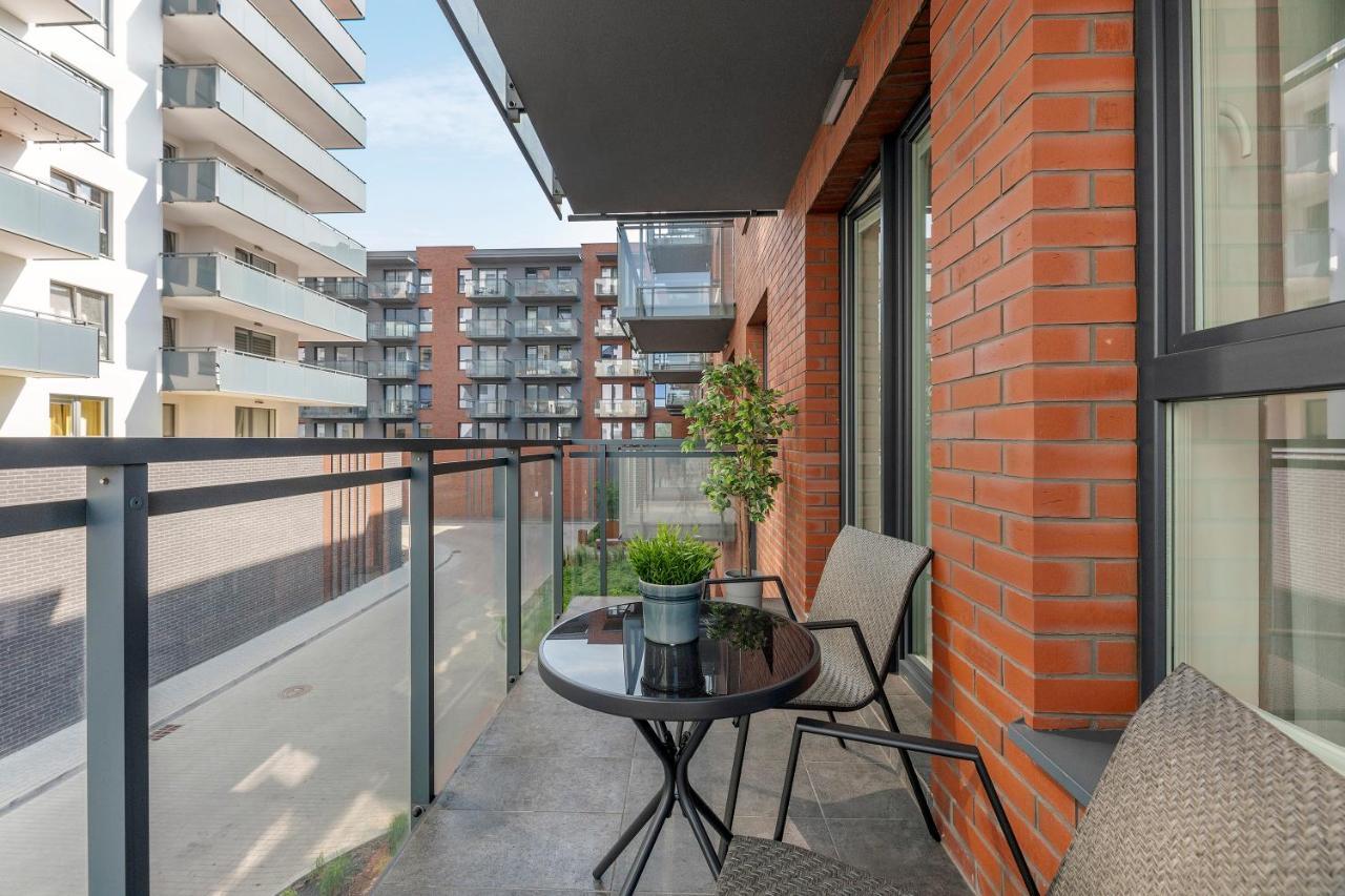 Bastion Walowa City Center & Parking By Downtown Apartments Гданьск Экстерьер фото
